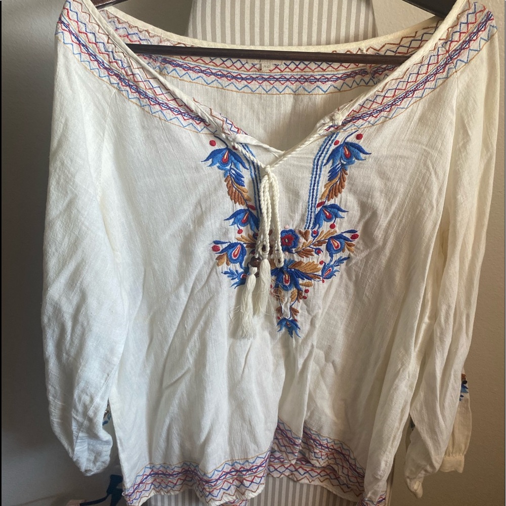 Women’s Kyla Seo vintage-inspired embroidery bohemian-chic blouse